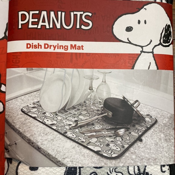 Peanuts set - Picture 3 of 3